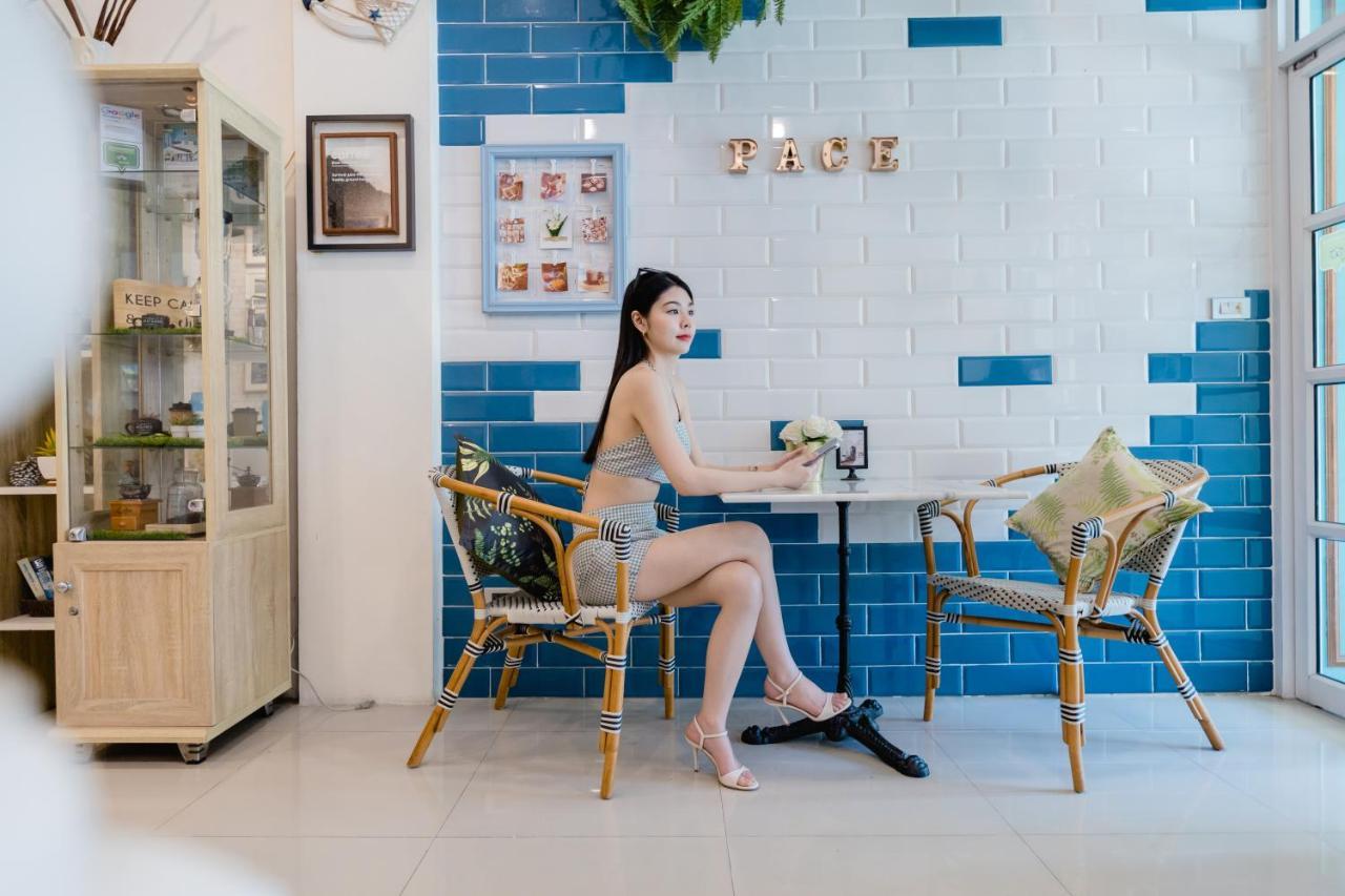 Pace Residence Pattaya Bagian luar foto
