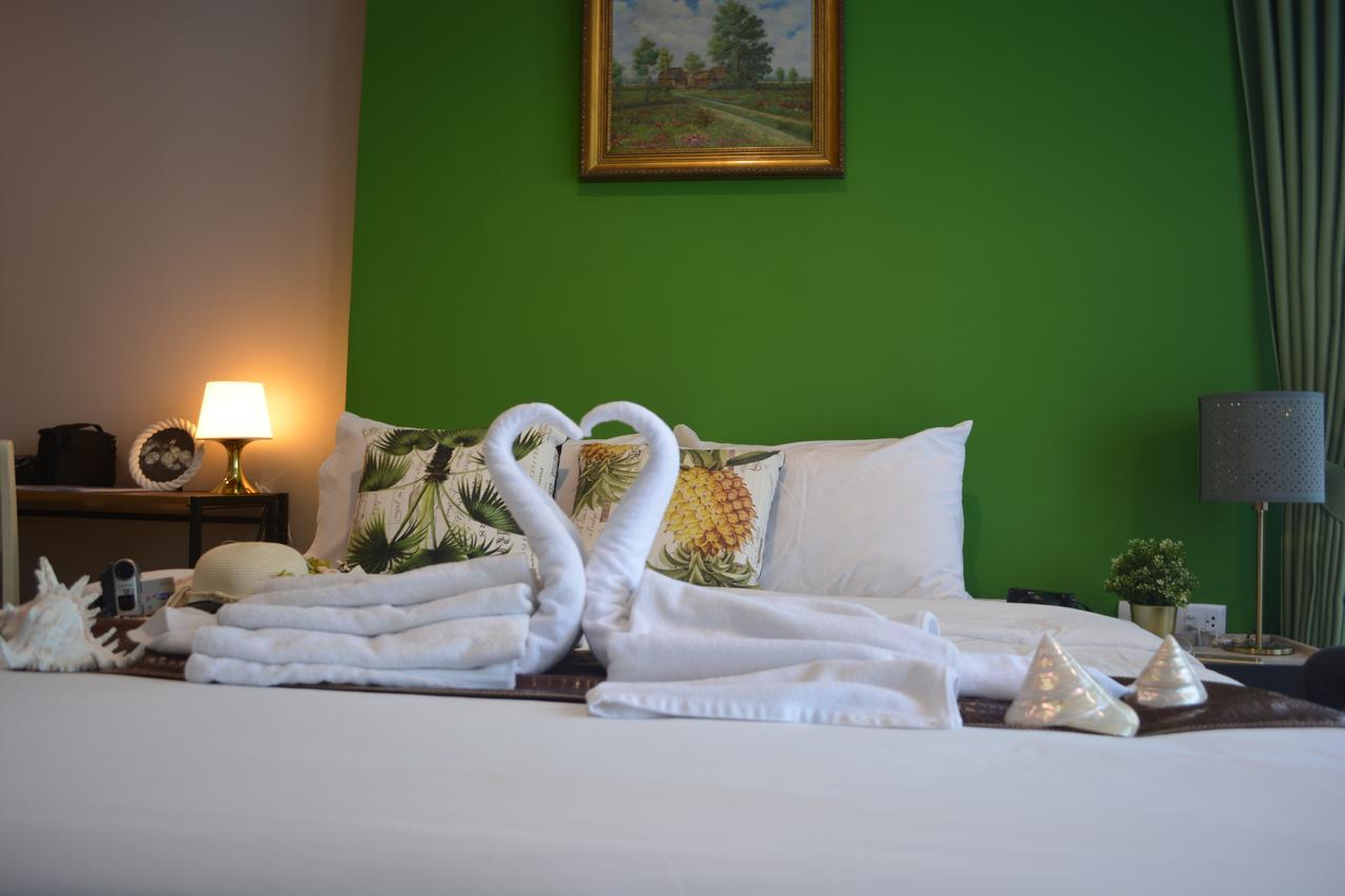 Pace Residence Pattaya Bagian luar foto