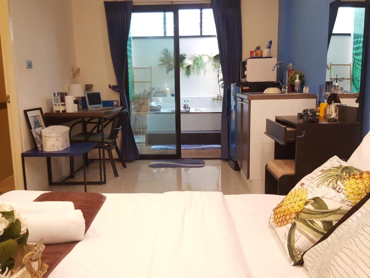 Pace Residence Pattaya Bagian luar foto